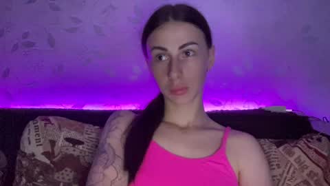 Anna online show from December 2024 08:07:02 PM