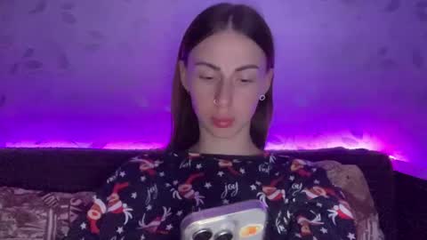 Anna online show from December 2024 10:30:02 PM