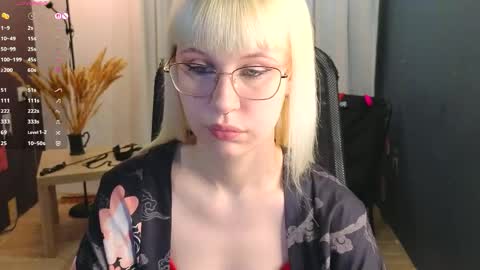 Snapshot of call_me_heaven chatting on May 2026 04:03:02 PM Good girl Ann online show from May 2026 04:03:02 PM