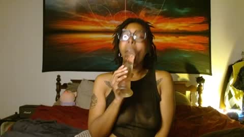 Snapshot of call_me_hedone chatting on May 2026 07:31:02 PM Hedone online show from May 2026 07:31:02 PM