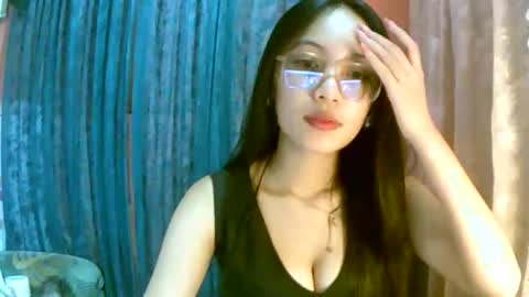 Snapshot of calla_freya chatting on October 2025 08:13:01 AM Freya online show from October 2025 08:13:01 AM