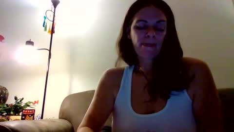 Calli online show from December 2024 05:04:01 AM
