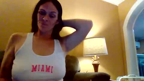 Calli online show from April 2026 02:33:02 AM