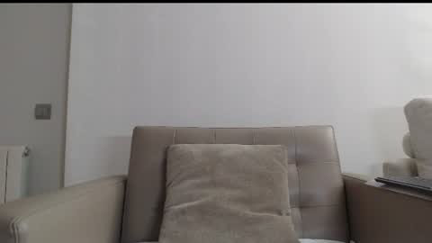Snapshot of callme_kim chatting on June 2026 07:57:02 PM callme_kim online show from June 2026 07:57:02 PM