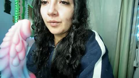 Snapshot of callme_lolas chatting on October 2025 05:19:01 AM paula online show from October 2025 05:19:01 AM