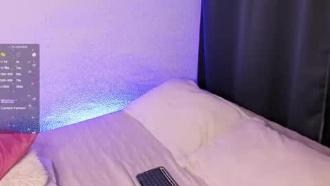 Snapshot of callme_val chatting on February 2025 02:29:02 AM Val online show from February 2025 02:29:02 AM