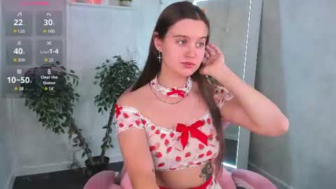 Renesmy online show from June 2026 12:37:01 AM