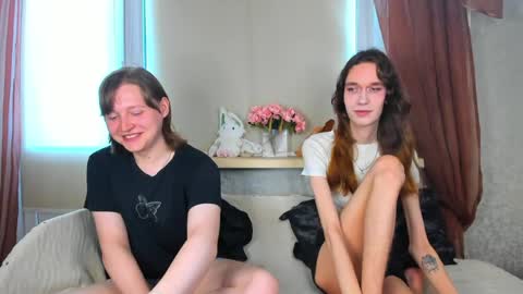 Snapshot of calvin_kevin_grem chatting on May 2026 11:16:02 AM Calvin Kevin Grem online show from May 2026 11:16:02 AM