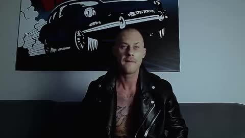 Snapshot of calvinhunt69 chatting on October 2025 09:34:02 PM Calvin online show from October 2025 09:34:02 PM