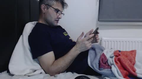 Calvinjohnlad online show from December 2024 04:31:01 PM