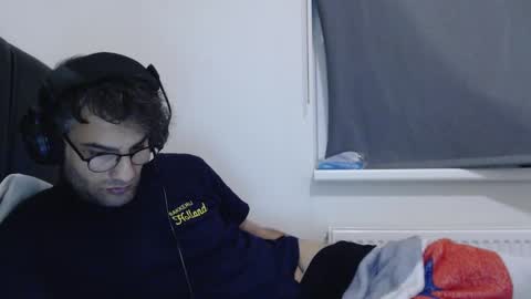 Calvinjohnlad online show from December 2024 05:31:01 PM