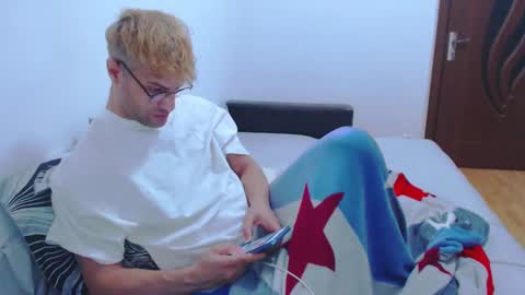 Calvinjohnlad online show from January 2025 07:15:01 PM