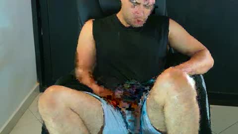 camara110 online show from February 2025 04:39:02 PM