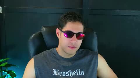 camara110 online show from February 2025 08:45:01 PM