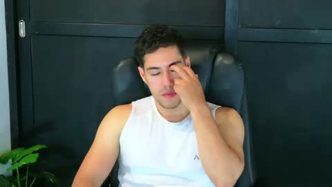 camara110 online show from March 2025 02:36:01 AM