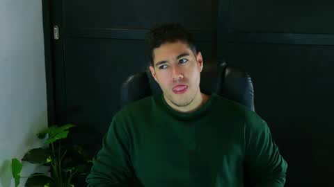 camara110 online show from March 2025 01:57:02 PM