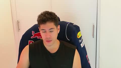 camara110 online show from December 2025 02:06:02 AM