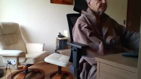 camcologne online show from November 2025 10:36:02 AM