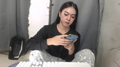 camela_star online show from December 2024 10:21:01 AM