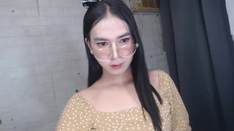 camela_star online show from February 2025 10:34:01 PM