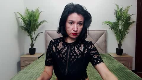 Cameronenns online show from November 2025 08:33:02 AM