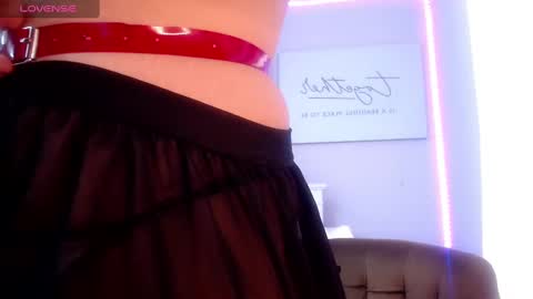 Cami online show from December 2024 07:48:02 PM