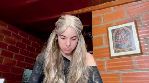 camii19y online show from September 2025 07:19:02 PM