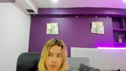 CamiilaGlow online show from September 2025 12:51:01 PM