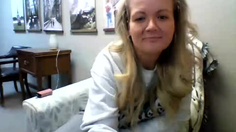 Snapshot of camijanesmith chatting on January 2025 05:13:02 PM CamiJane online show from January 2025 05:13:02 PM