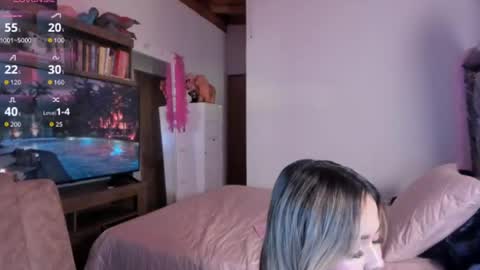 camijhonss online show from October 2025 01:03:02 AM