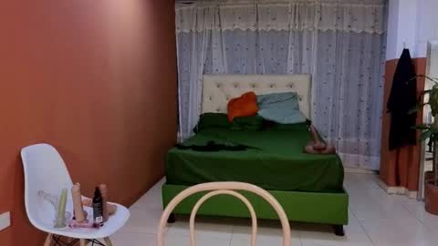 Camil online show from October 2025 10:29:01 AM