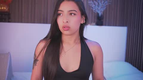 Camila online show from April 2026 03:53:01 AM