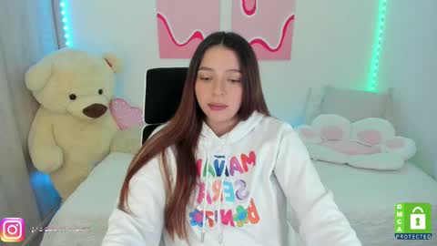 Snapshot of camila_ec2 chatting on March 2025 09:59:01 PM C A M I online show from March 2025 09:59:01 PM