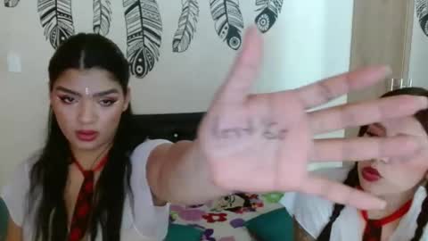 Snapshot of camila_meza chatting on February 2025 02:43:02 PM camila_meza online show from February 2025 02:43:02 PM
