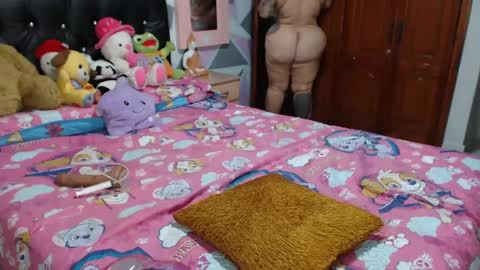 Snapshot of camila_rosess chatting on September 2025 03:50:01 AM valentinaEpic way Ive been fucked 1515 online show from September 2025 03:50:01 AM