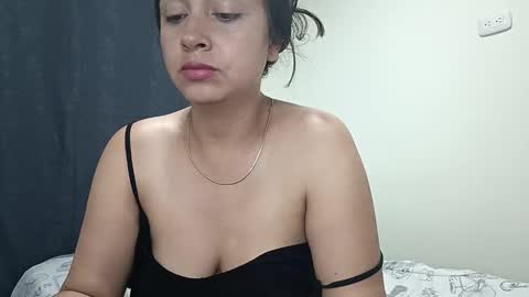 Snapshot of camila_rouswhyth chatting on May 2026 02:31:01 AM camila_rouswhyth online show from May 2026 02:31:01 AM