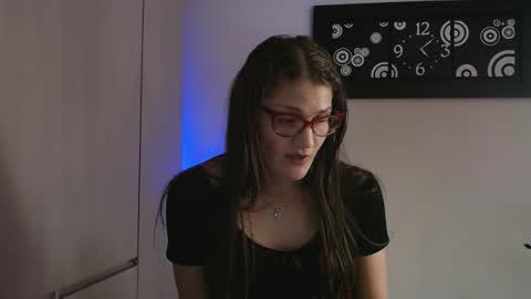 Snapshot of camila_ventura chatting on November 2025 10:10:02 PM Camila ventura online show from November 2025 10:10:02 PM