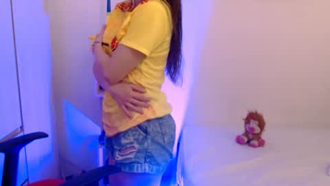 Camila ventura online show from June 2026 01:59:01 PM