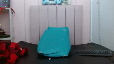 Snapshot of camila_williiamsres chatting on June 2026 09:45:02 AM camila_williiamsres online show from June 2026 09:45:02 AM