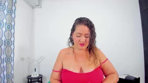 camilaa foxxx online show from November 2025 02:43:02 PM