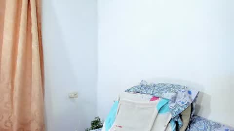 camilaa foxxx online show from June 2026 10:32:01 PM