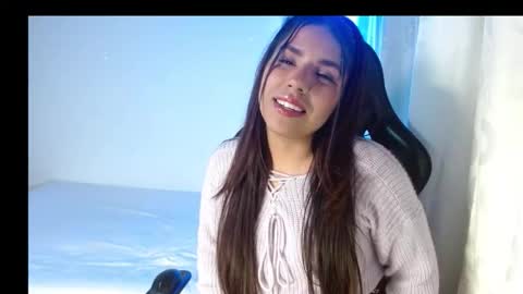 Camila velez online show from October 2025 05:59:02 AM