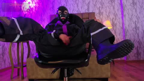    online show from December 2024 03:37:02 PM