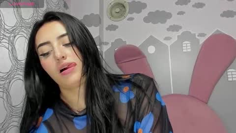 Snapshot of camilahunter__ chatting on February 2025 04:03:01 AM Camila online show from February 2025 04:03:01 AM