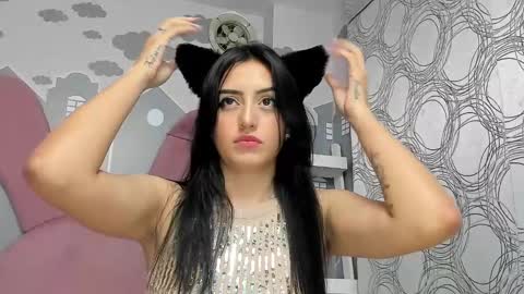 Snapshot of camilahunter__ chatting on February 2025 06:43:01 AM Camila online show from February 2025 06:43:01 AM