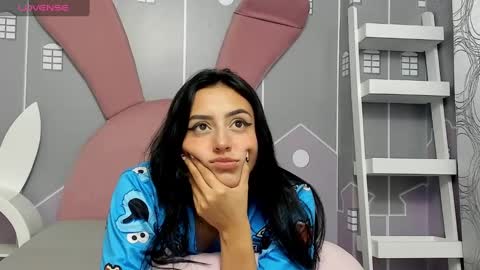 Snapshot of camilahunter__ chatting on February 2025 06:39:01 AM Camila online show from February 2025 06:39:01 AM