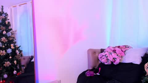  Camila  online show from December 2024 01:53:02 PM
