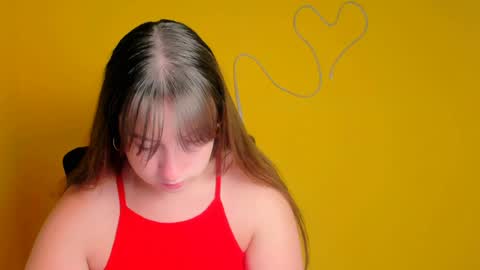 Snapshot of camilla_body chatting on June 2026 05:35:01 AM Camilla online show from June 2026 05:35:01 AM
