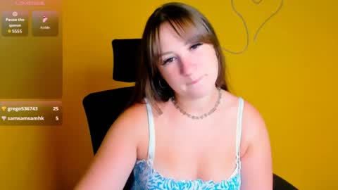 Snapshot of camilla_body chatting on July 2026 05:32:02 AM Camilla online show from July 2026 05:32:02 AM