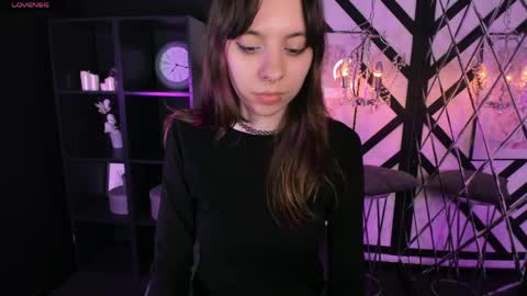 Camilla online show from April 2026 05:54:02 PM